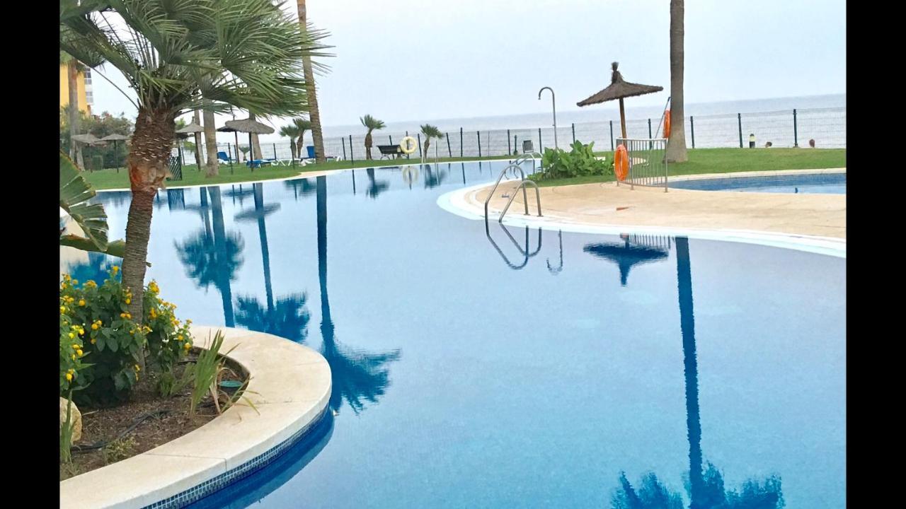 Mi Capricho Beachfront- 9E Apartment With Sea Views - Costa Del Sol Sitio de Calahonda Bagian luar foto