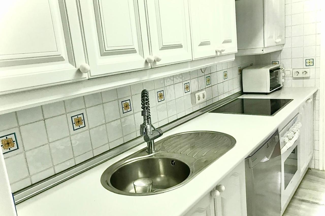 Mi Capricho Beachfront- 9E Apartment With Sea Views - Costa Del Sol Sitio de Calahonda Bagian luar foto
