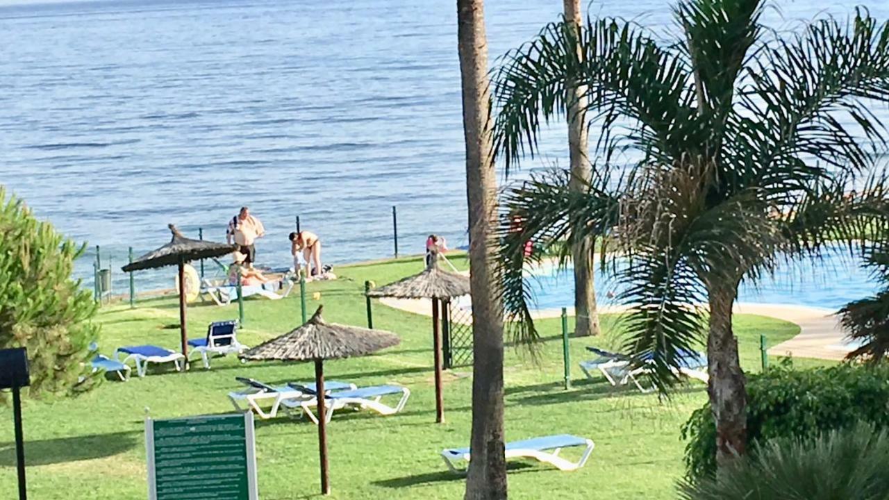 Mi Capricho Beachfront- 9E Apartment With Sea Views - Costa Del Sol Sitio de Calahonda Bagian luar foto