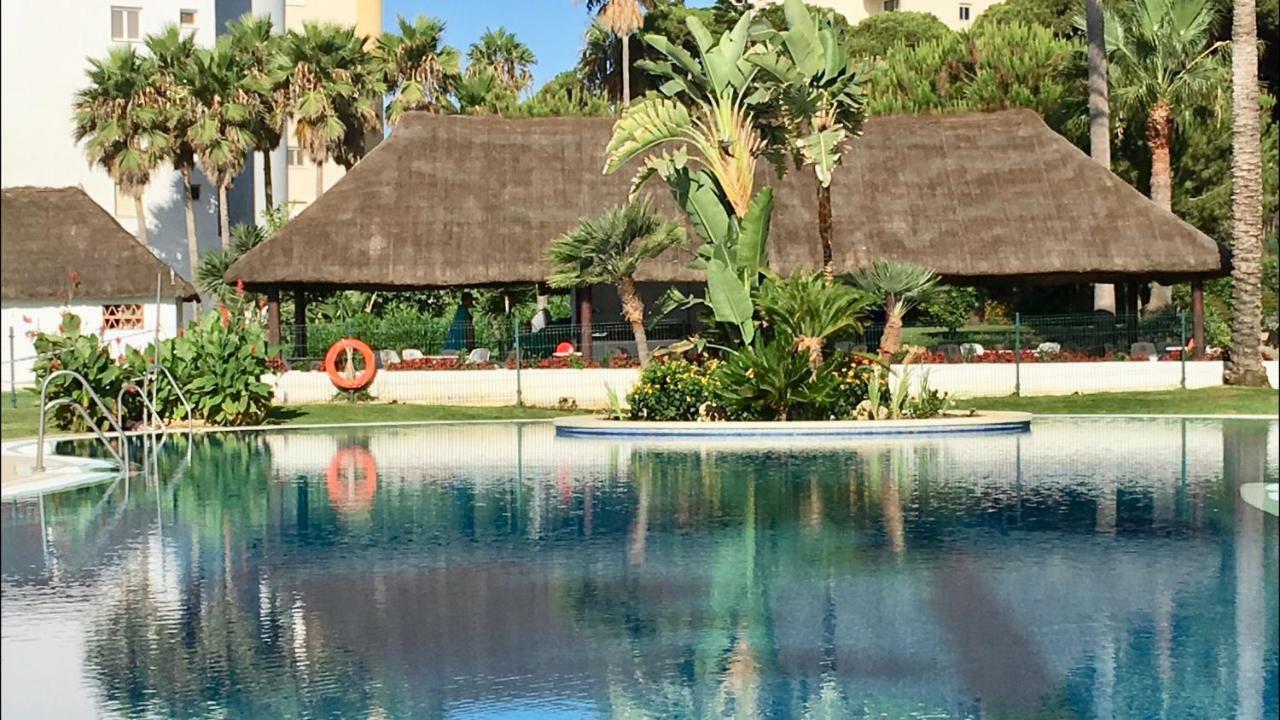 Mi Capricho Beachfront- 9E Apartment With Sea Views - Costa Del Sol Sitio de Calahonda Bagian luar foto