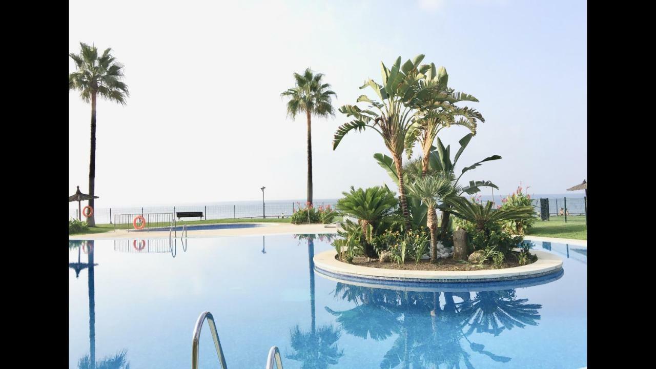Mi Capricho Beachfront- 9E Apartment With Sea Views - Costa Del Sol Sitio de Calahonda Bagian luar foto