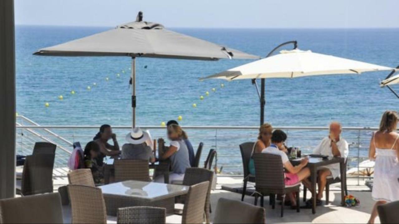 Mi Capricho Beachfront- 9E Apartment With Sea Views - Costa Del Sol Sitio de Calahonda Bagian luar foto